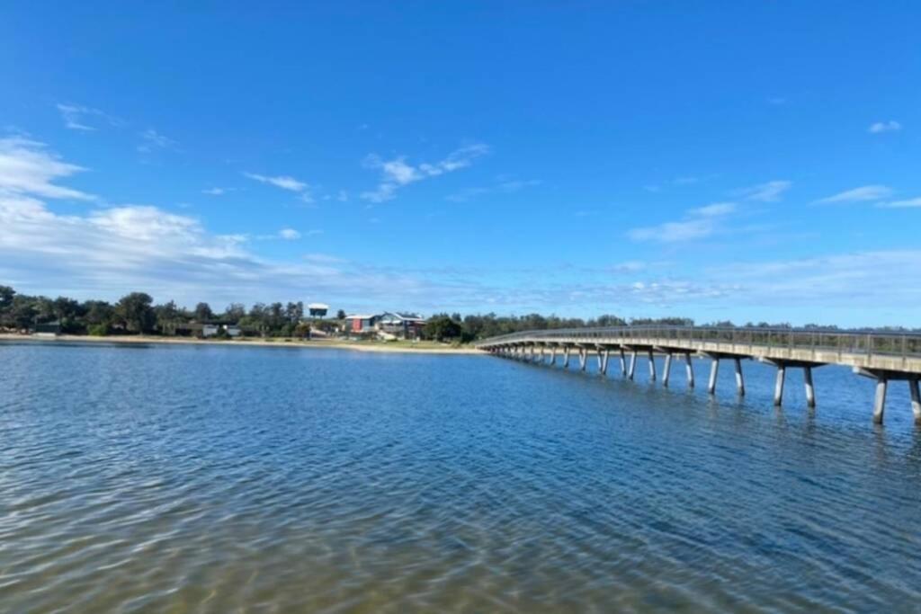 Driftwood Townhouse - Waterfront-Central Location Lakes Entrance Exteriér fotografie